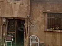 للبيع بيت عربي بالعباسية دخلة نادي الحنش مساحة 160 متر