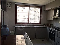 شقة للبيع بأطلالة مفتوحة على مدينة دمشق و ماروتا سيتي