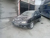 تويوتا كرولا موديل 2000