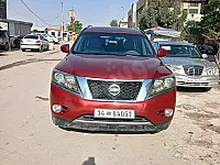 نيسان باثفندر 