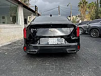 كاديلاك CT4 2022 للبيع وارد اميركي ممشى 8000k فقط