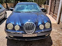 جاكوار 2001