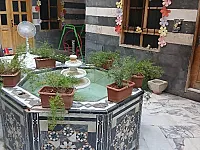 للايجار منزل عربي اثري نظام سويتات