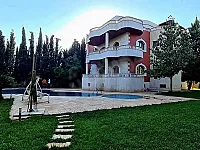 مزرعه 2500متر إكساء ملكي يعفور البيت السويسري