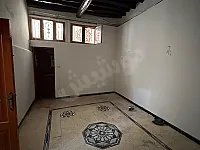 للبيع بيت عربي افرنجي في سوق صوف نزلة شماعين مقابل مخبر رجاء الخيري