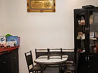 شقة سكنية للبيع في شارع خالد ابن الوليد- دمشق، 60 م²، طابق 2