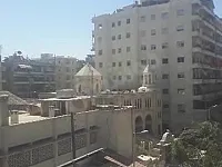 للبيع بيت زاوية بالميدان شارع الثانوية الرئيسي ٣ و صالون ط٣