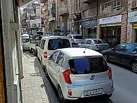 محل ممتاز للبيع في شارع العابد