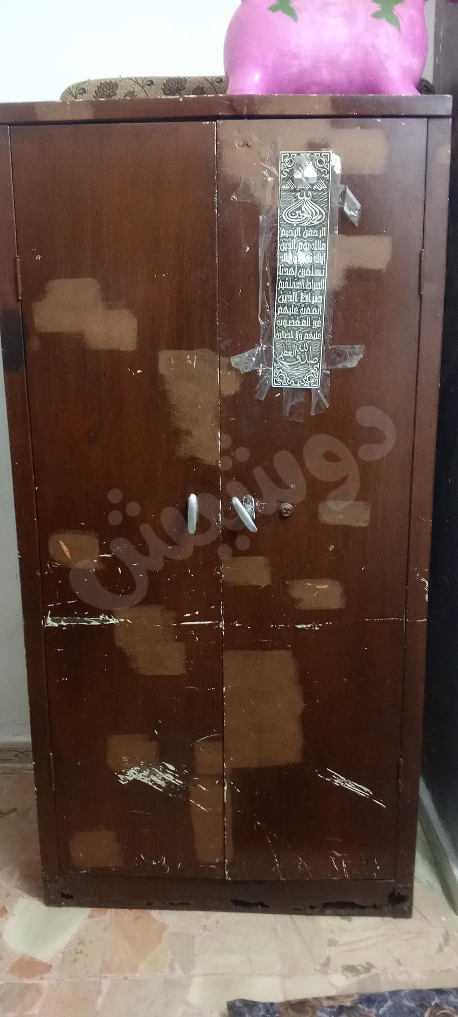خزانة حديد