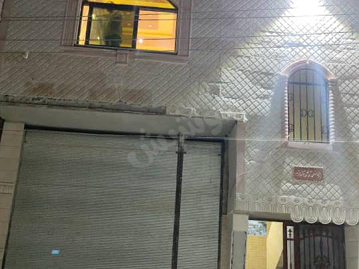 منزل 3 طوابق مفروش مع محل تجاري في البحدلية بسعر مغري