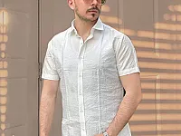 قميص جديد مقاس M و XL و XXL بألوان بيج وأبيض وأسود وكحلي