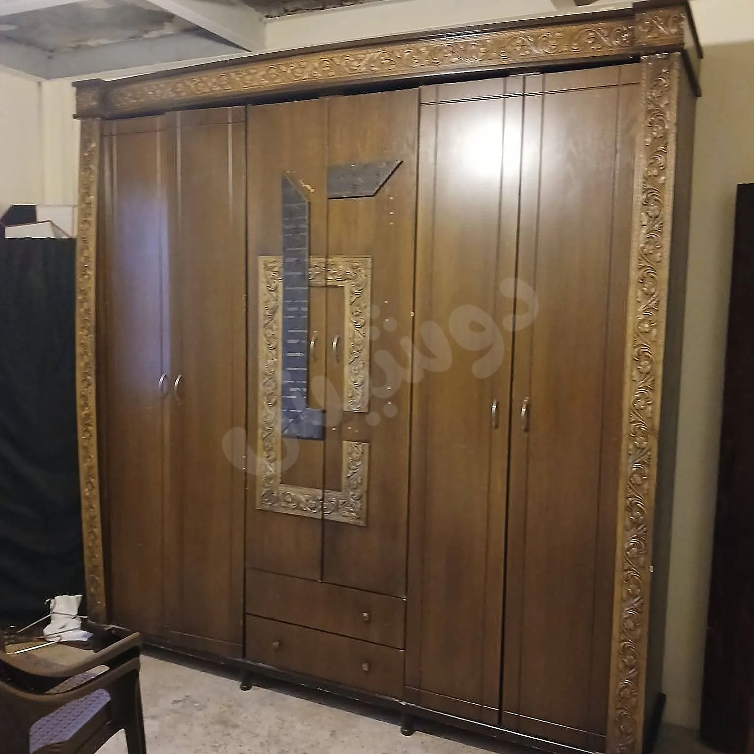 غرفة نوم كاملة مستعملة للبيع بخربة غزالة بسعر 650 دولار