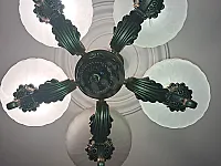 تريا أنيقة جدا لغرف النوم تصميم رائع وانارة جميلة 