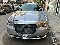 كرايسلر 300 سي 2015 مستعمل بحالة الوكالة بسعر 13,500$
