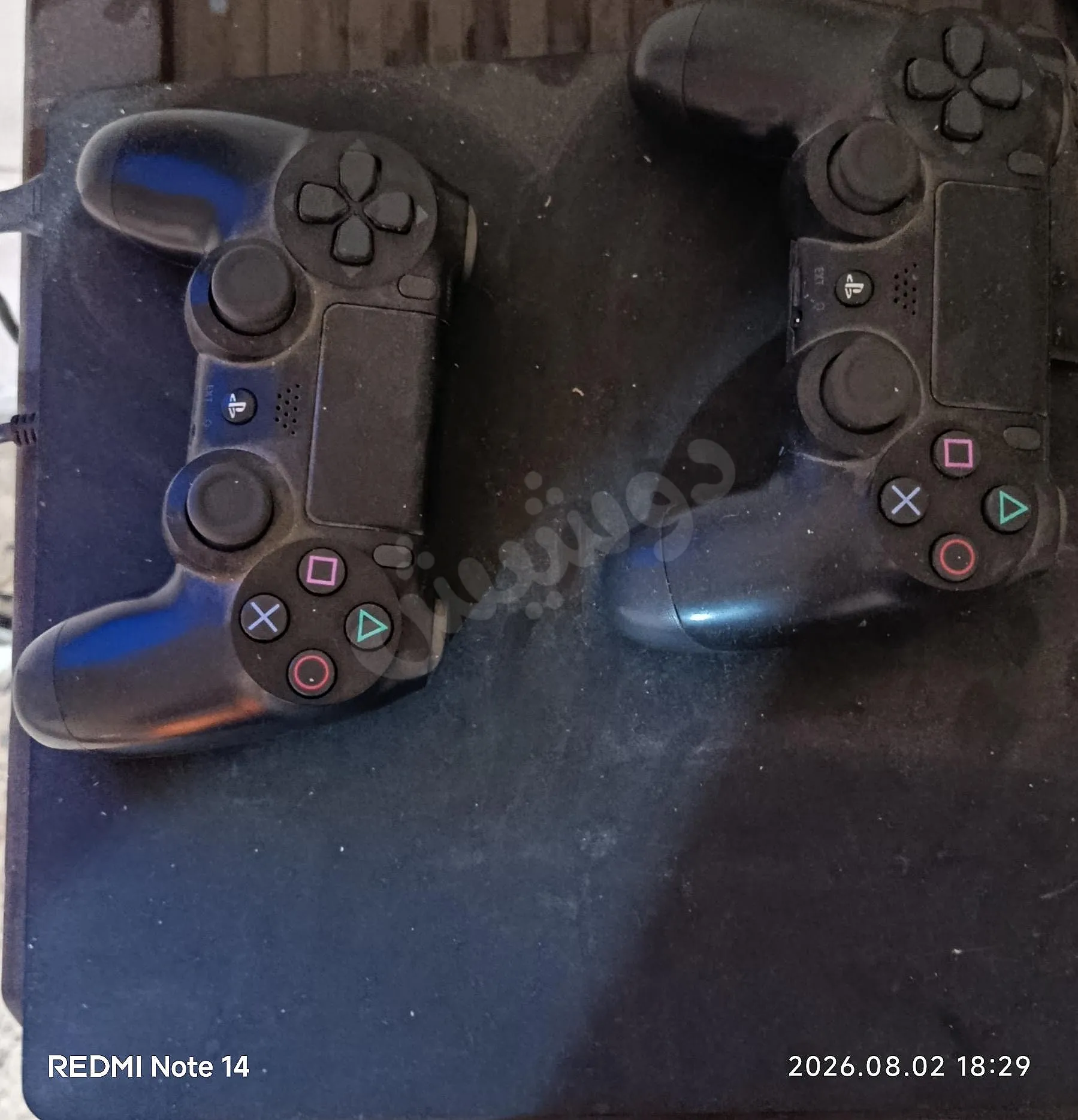 جهاز PS4 Slim معدل للبيع بسعر 240$ في إدلب