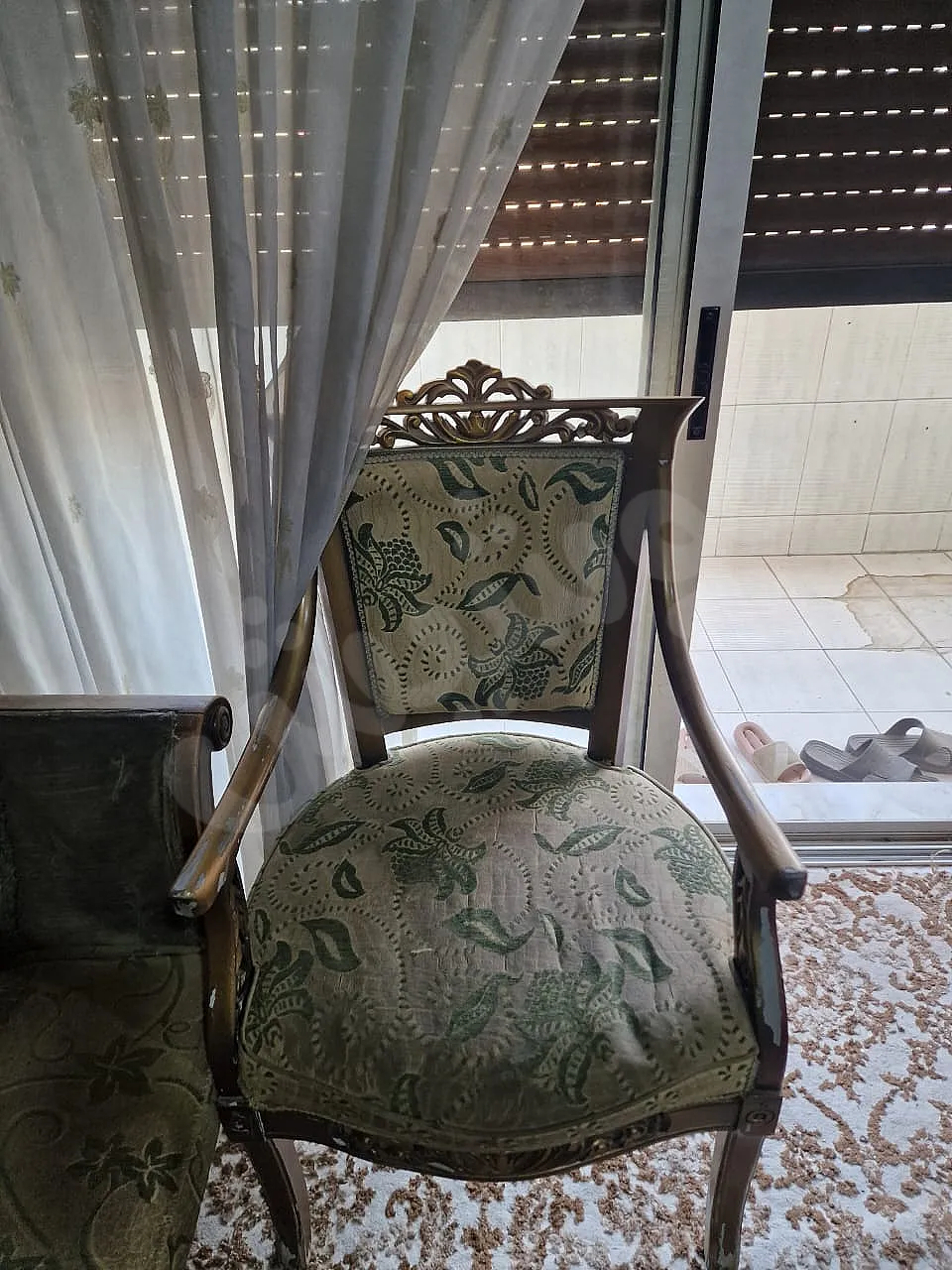 طقم كنب زان مستعمل للبيع في المنارة - 100$ فقط