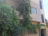 للبيع 🛑 كتلة ب ضاحية المهاجرين 3 طوابق ، منها طابقين جاهزات للسكن 
