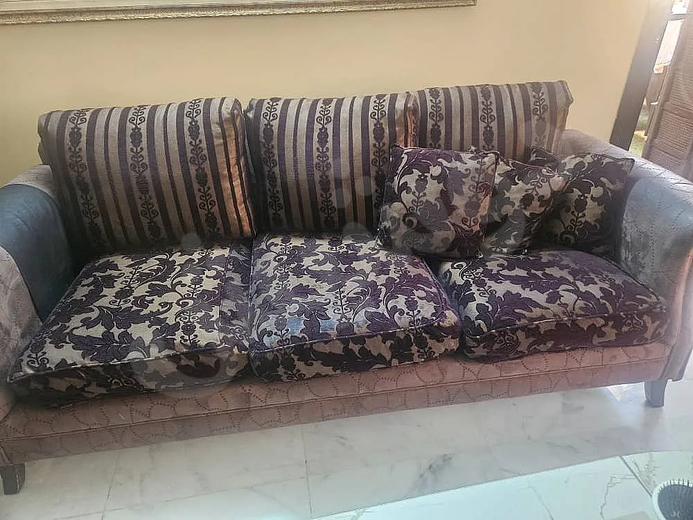 للبيع غرفة قعدة ماركة خليفة