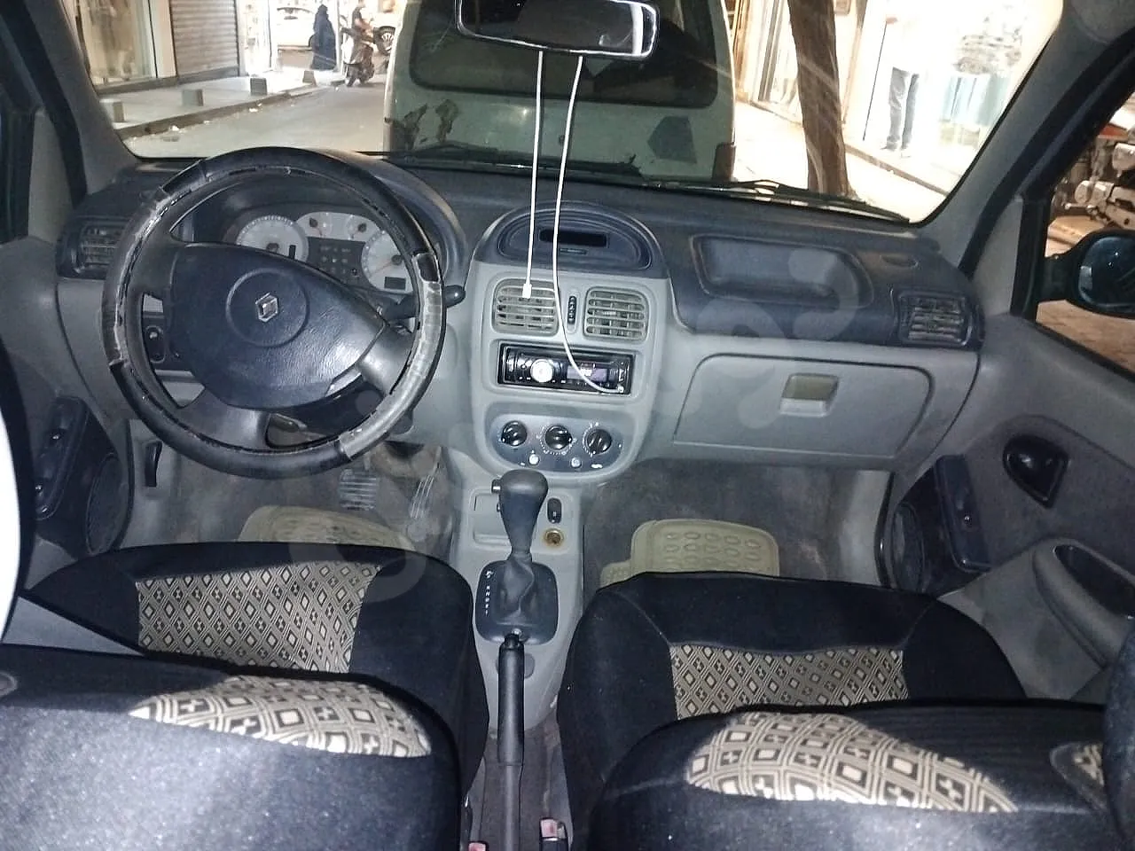 رينو كليو 2006 للبيع بسعر مميز 4500$ في دمشق