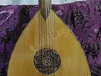 عود قديم مستعمل للبيع في حمص - صنع 1946 بسعر 500$