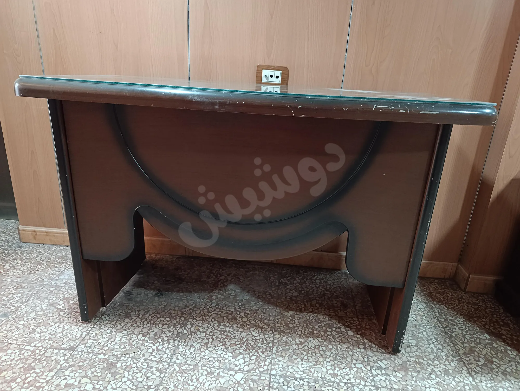 موبيليا مستعملة للبيع في السويقة - دمشق - بسعر مغري