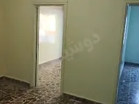 للبيع بيت بسعر مناسب! بالميدان بفرعيات شارع البرج ٣ و صالون