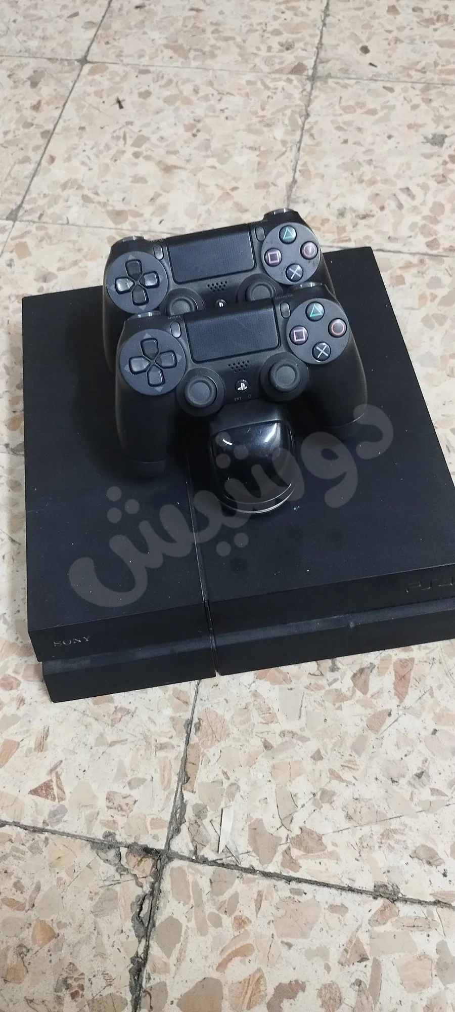 بلايستيشن 4 مهكر مستعمل 512GB للبيع في ركن الدين - 225$