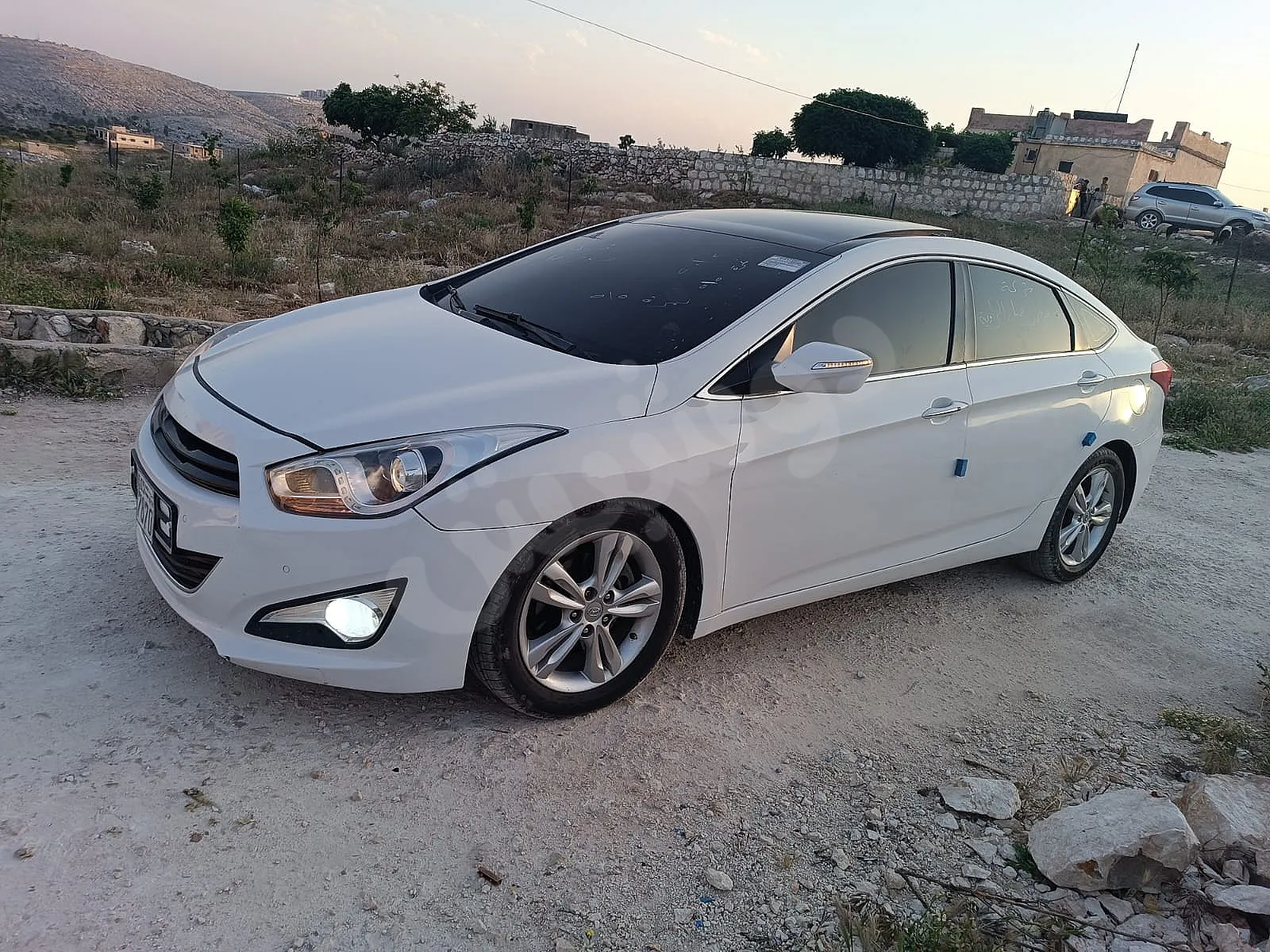 هيونداي آي 40 2014 ديزل مستعملة للبيع في إدلب وصف كامل