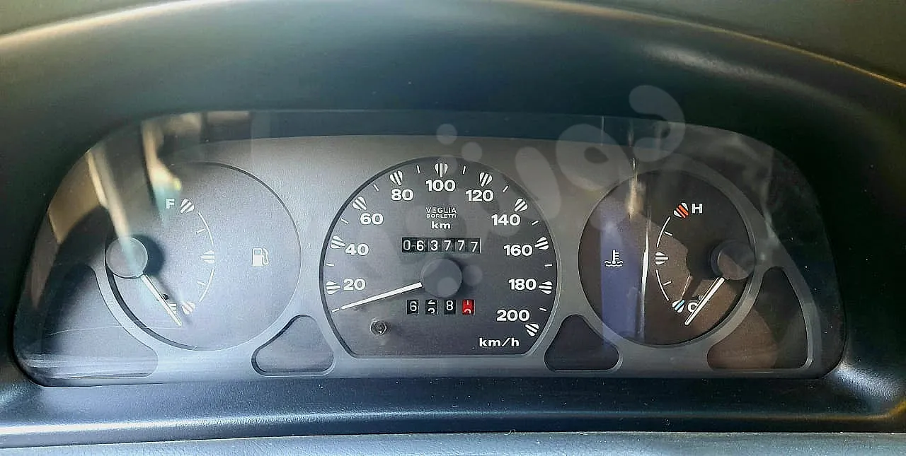 فيات باليو 2000 مستعملة للبيع في دمشق - كحلي بسعر 3500$