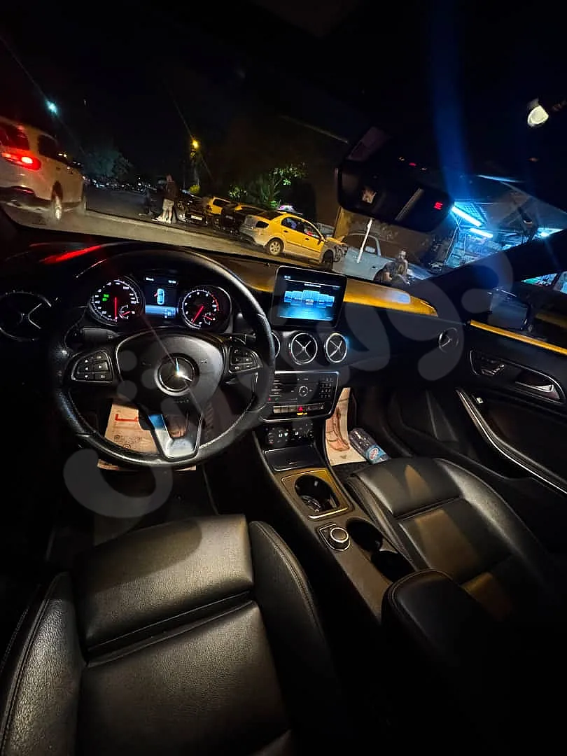 مرسيدس بنز CLA 250 4MATIC 2018 بحالة ممتازة للبيع