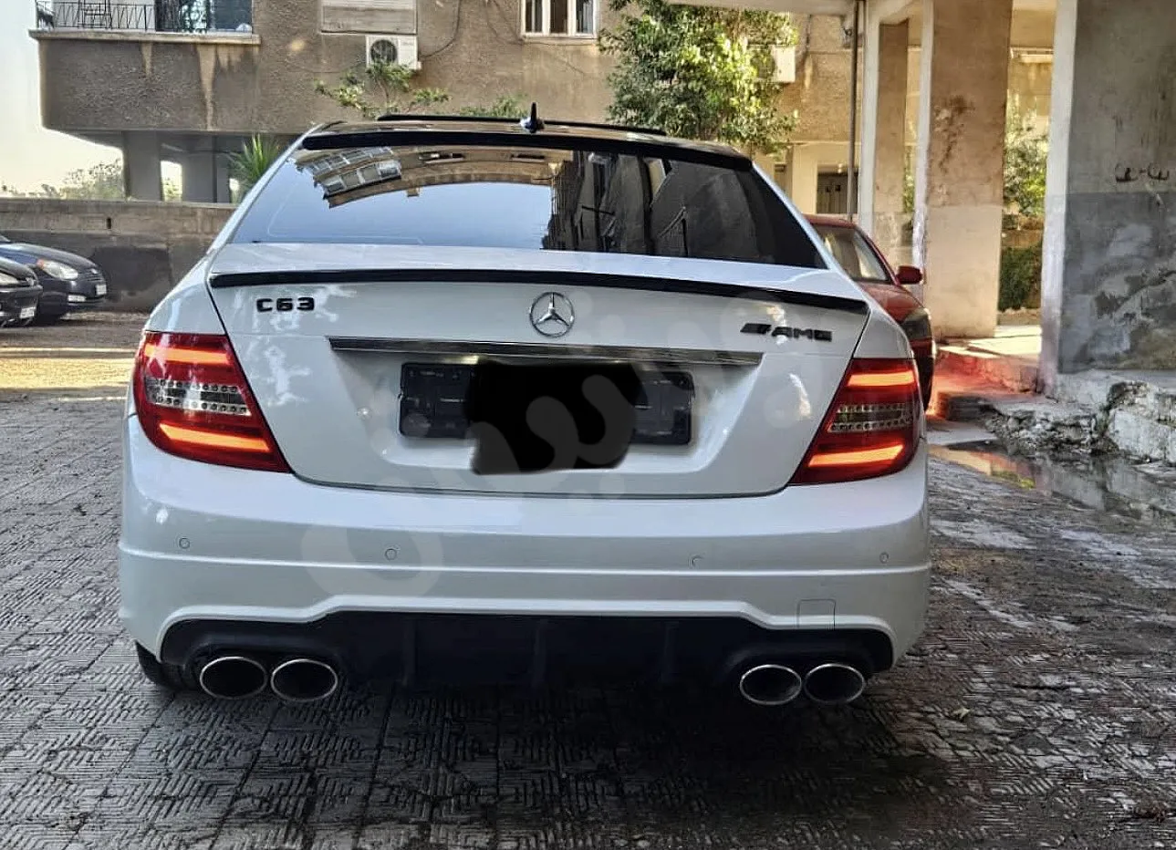 مرسيدس C300 2013 للبيع - أداء فخم وحالة ممتازة
