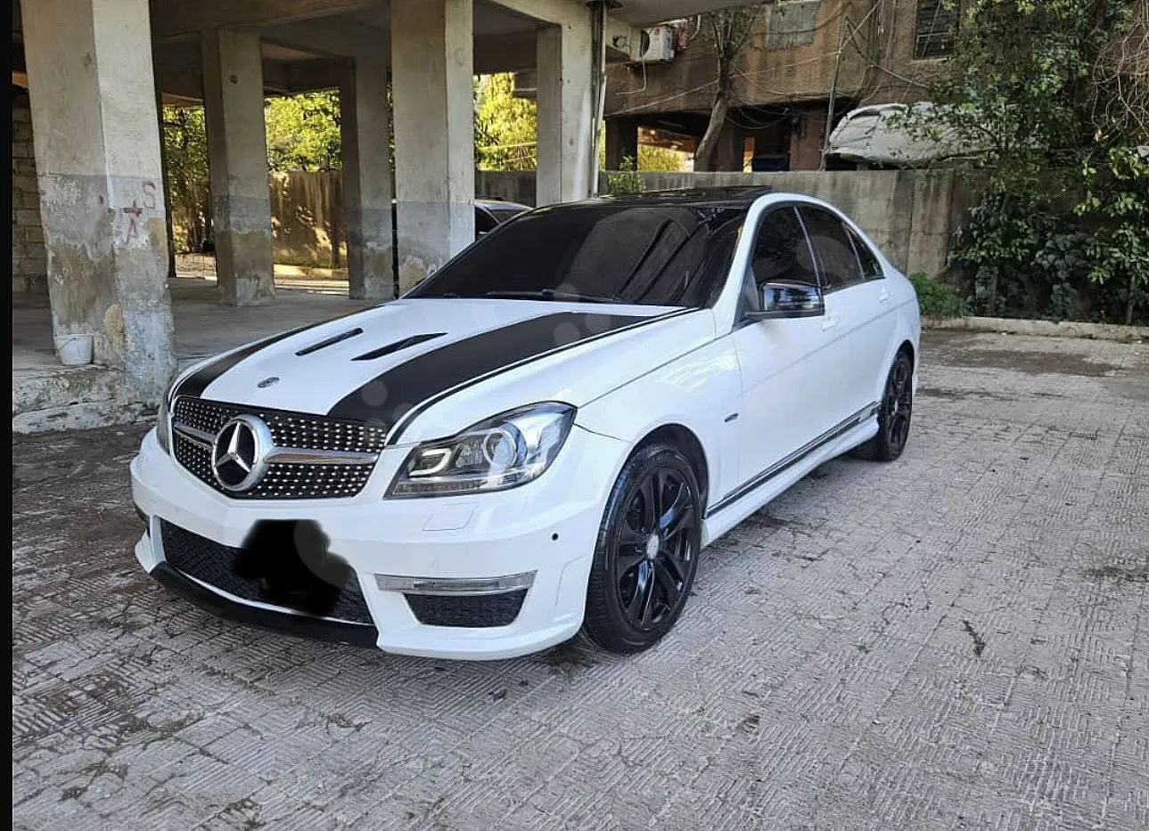 مرسيدس C300 2013 للبيع - أداء فخم وحالة ممتازة