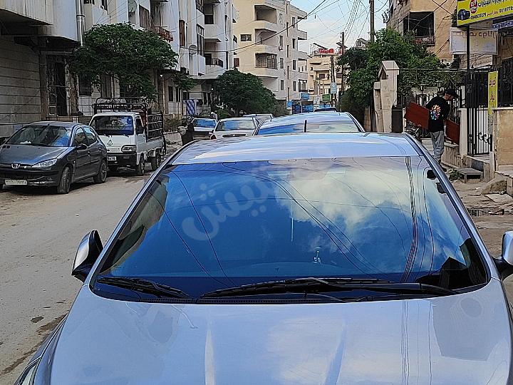 هيونداي أكسنت 2016 للبيع في صحنايا - حالة جيدة بسعر مغري