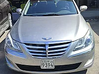 للبيع هيونداي جينيسيس 2012 مستعملة بسعر 12,500$ 