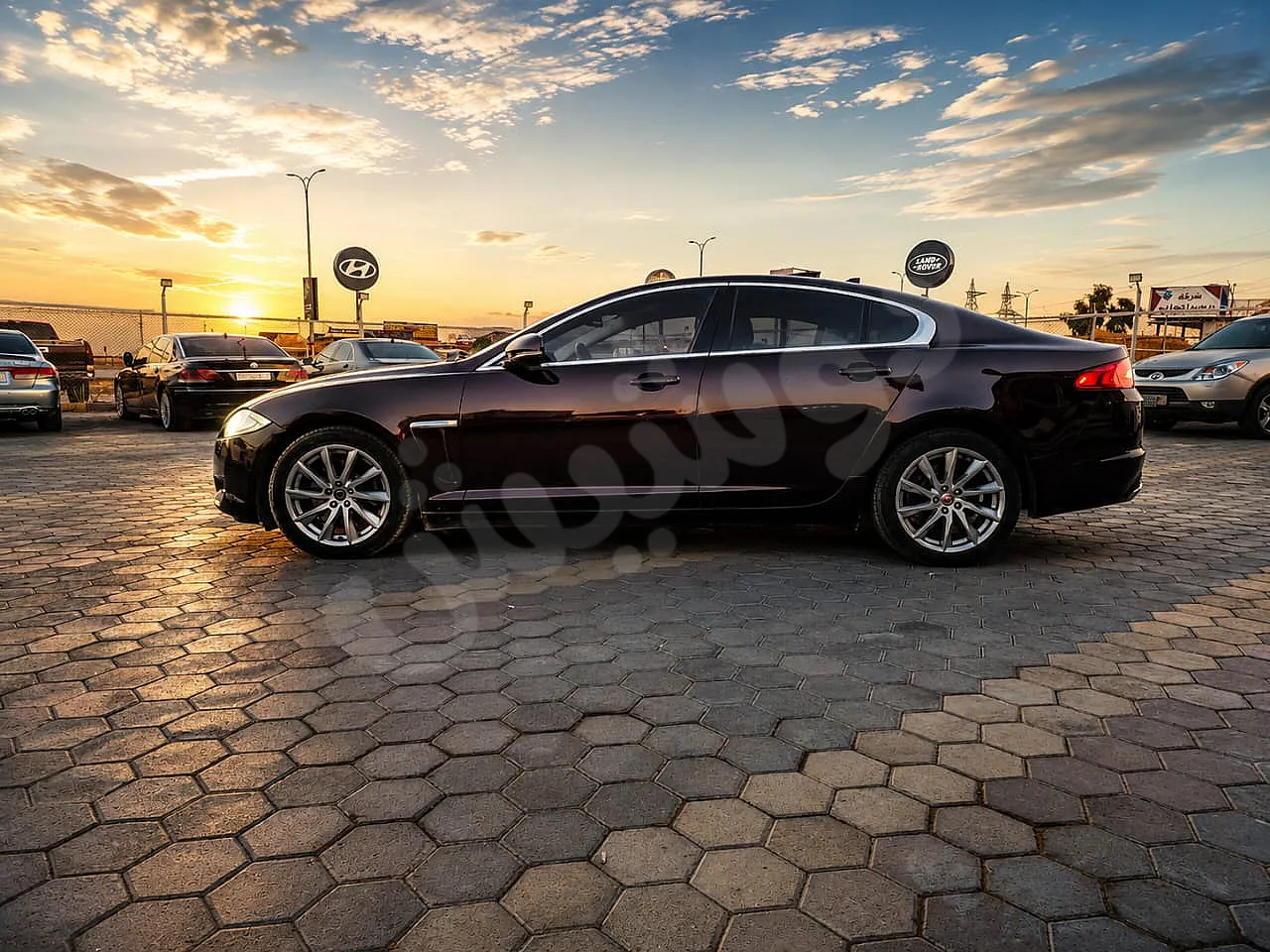 جاكوار إكس إف 2015 للبيع في الرستن بسعر 12,500 دولار
