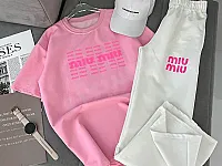 ملابس رياضية جديدة للجنسين في اللاذقية - مقاسات L و XL
