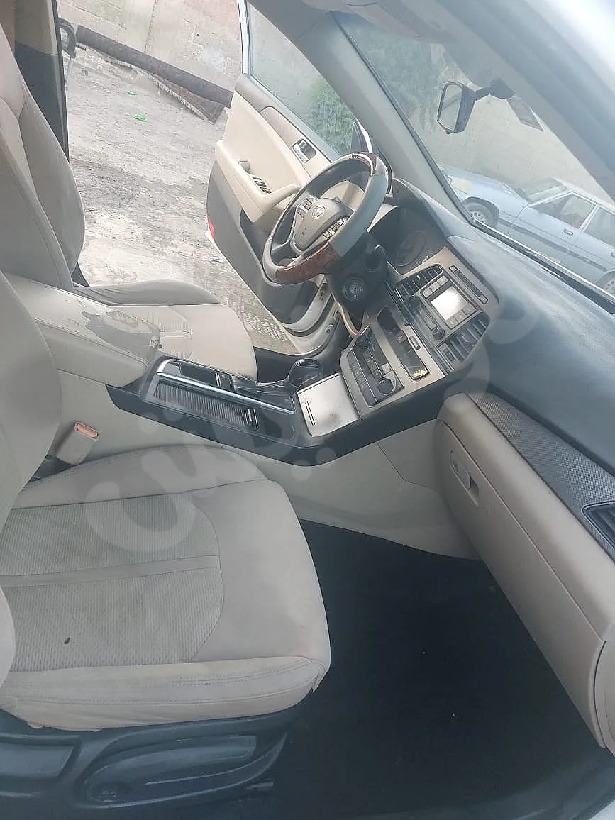 هيونداي سوناتا 2015 مستعملة للبيع  بسعر 11500$