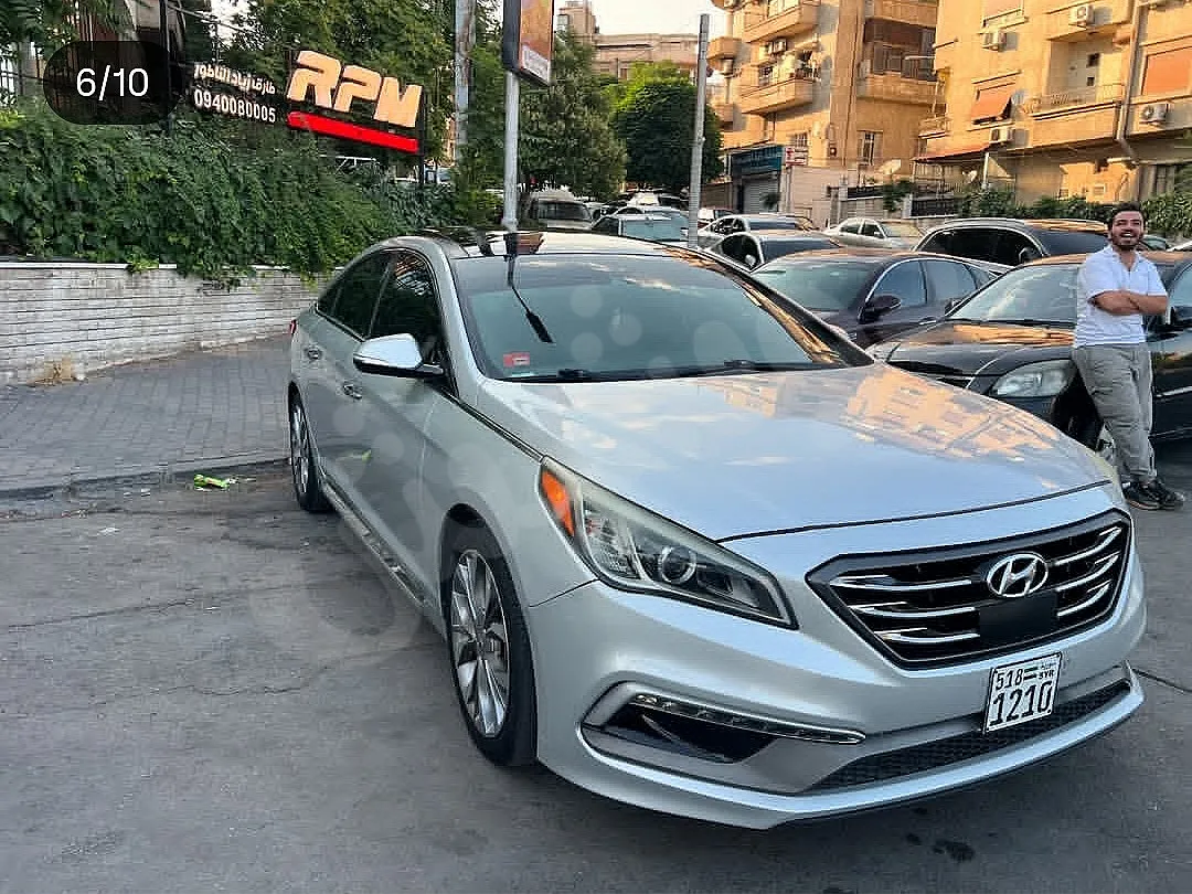 هيونداي سوناتا 2017 فضي مستعمل 135000 كم للبيع