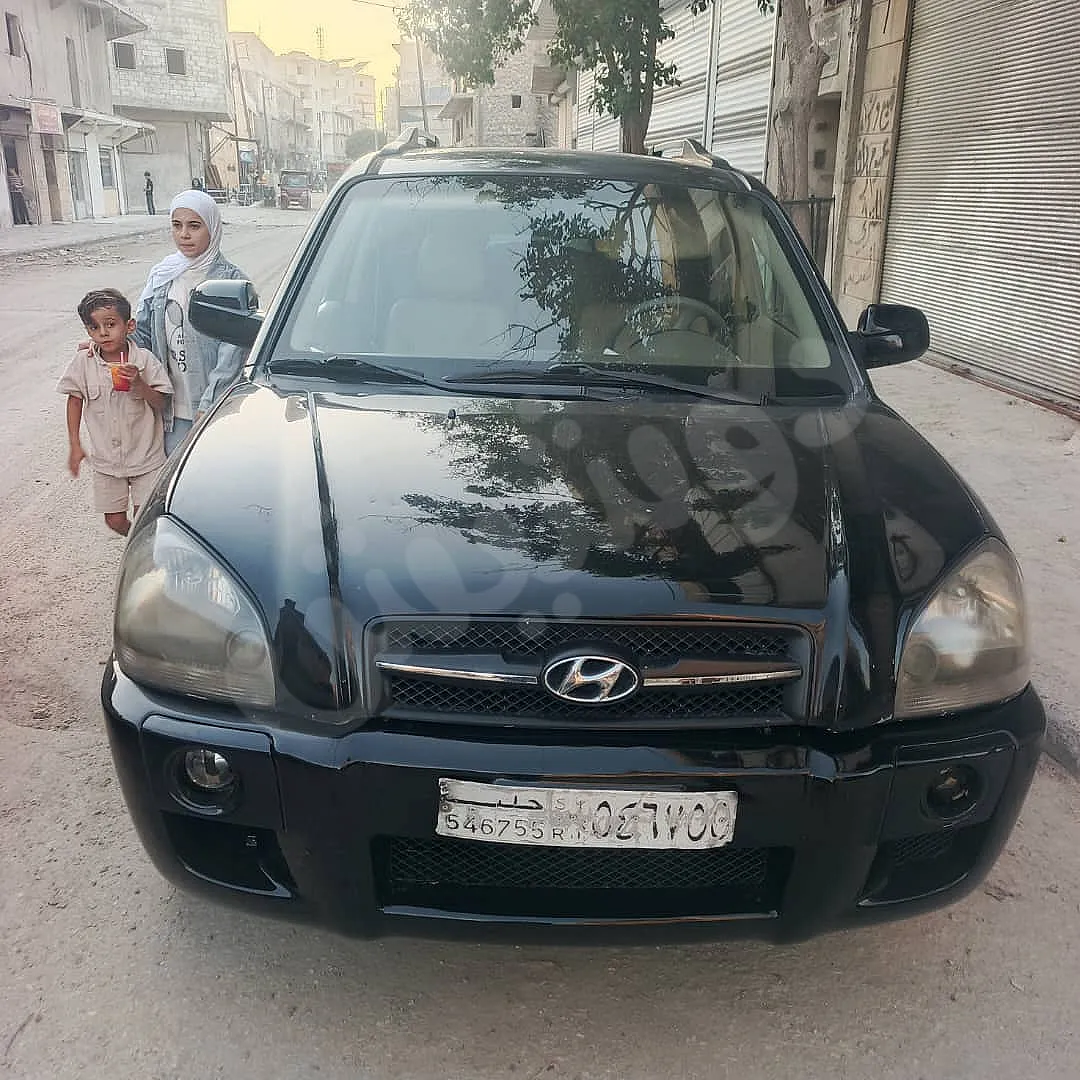 هيونداي توسان 2008 مستعملة للبيع بسعر 9500$