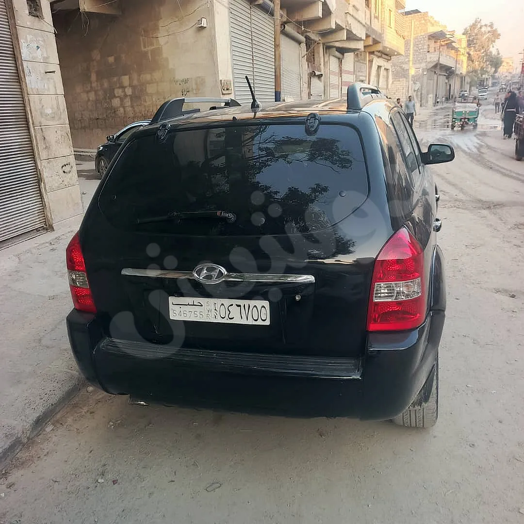 هيونداي توسان 2008 مستعملة للبيع بسعر 9500$