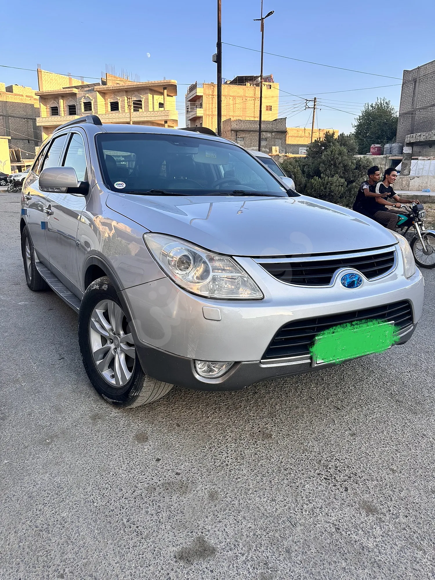 هيونداي سانتا في 2009 مستعملة للبيع بسعر 14,500$
