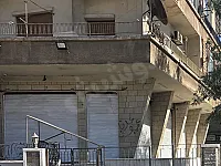 3 محلات على شارع بغداد قرب القزازين