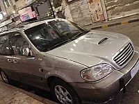 كيا كارنفال 2004 للبيع بحالة ممتازة في حمص بسعر 5500$