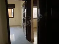 شقه للبيع مساحتها 100متر مع السطح جمعيات العسالي جمعيات العدنان