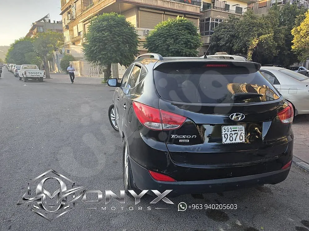 هيونداي توسان 2011 نظيفة وجاهزة للبيع بسعر 13,500$