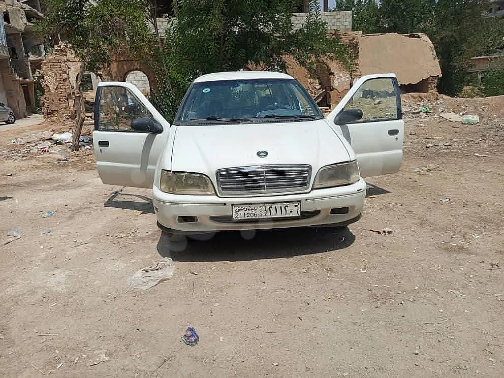 جيلي خاليه من القص بدها حوصه صغيره