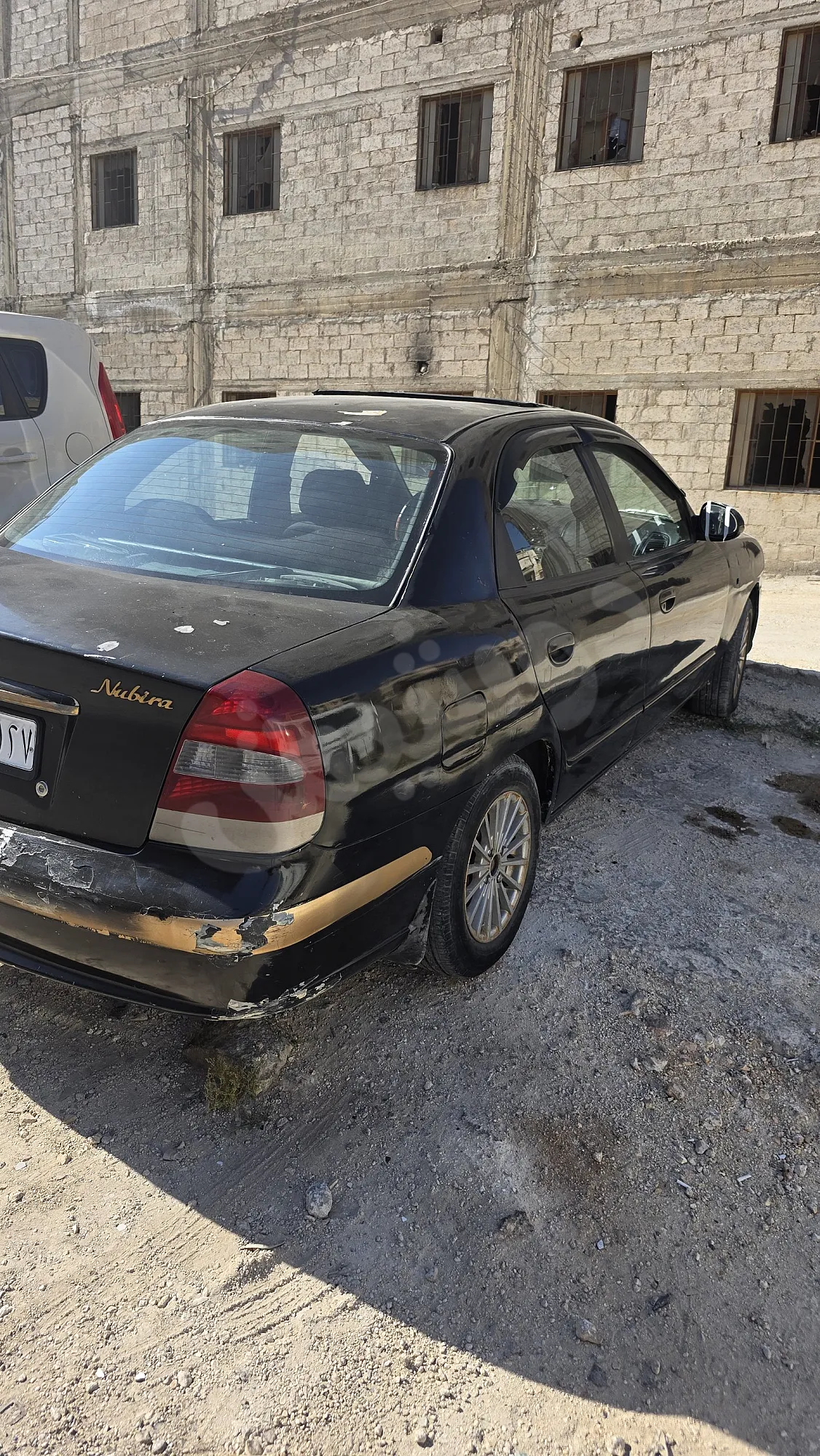 دايو نوبيرا موديل ٢٠٠٠ تسجيل ٢٠٠٢ بخ خارجي داهلي خالي العلام