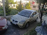 كيا ريو 20011خالية برا جوا ببمشى93k