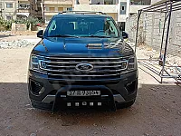 كاديلاك إسكاليد 2022 للإيجار في قطنا - SUV فخمة