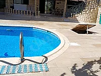 فيلا للبيع كروم مضايا جمعية العندليب السياحية